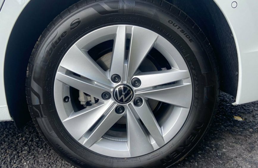 2023 VOLKSWAGEN GOLF 110TSI  8 Turbo HATCHBACK 
