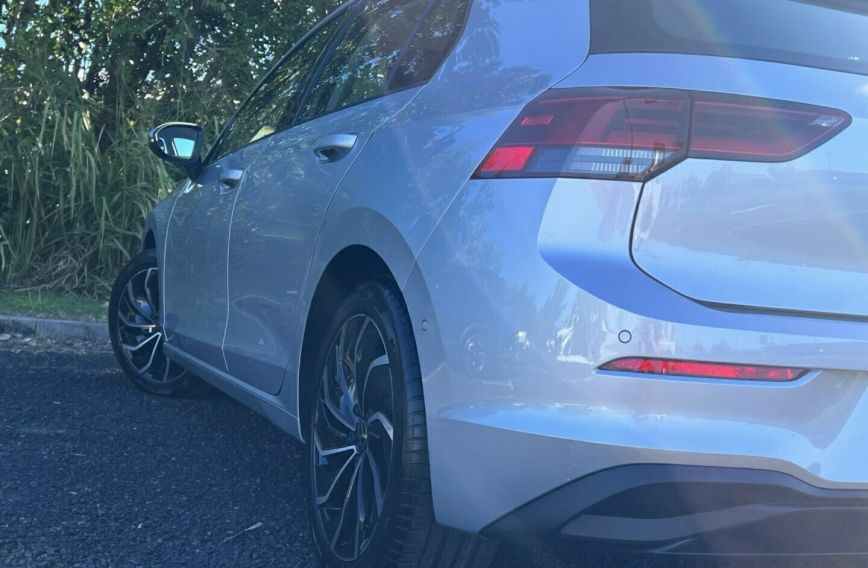 2023 VOLKSWAGEN GOLF 110TSI Life 8 Turbo Hatchback