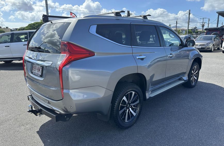 2018 MITSUBISHI PAJERO SPORT Exceed  QE Turbo WAGON 